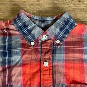 NWOT - GapKids Boy’s Button Down Dress Shirt